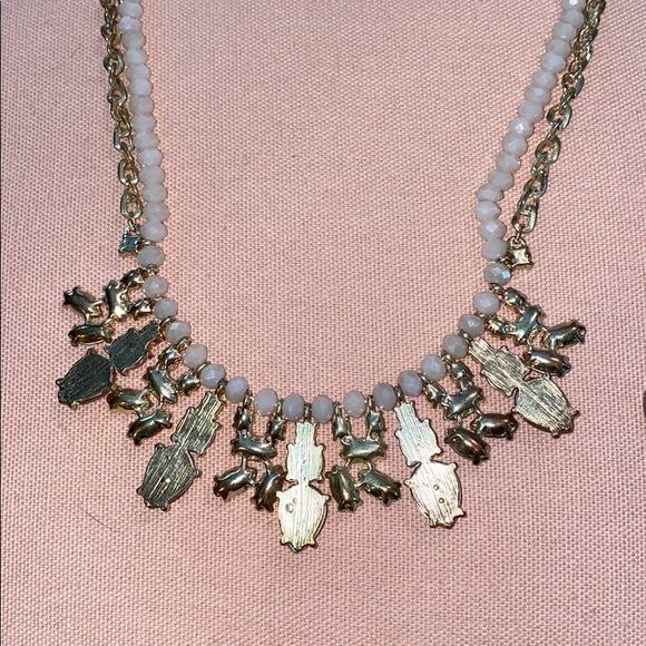 Loft Baby Pink and Gold Chunky Necklace - Picture 5 of 5